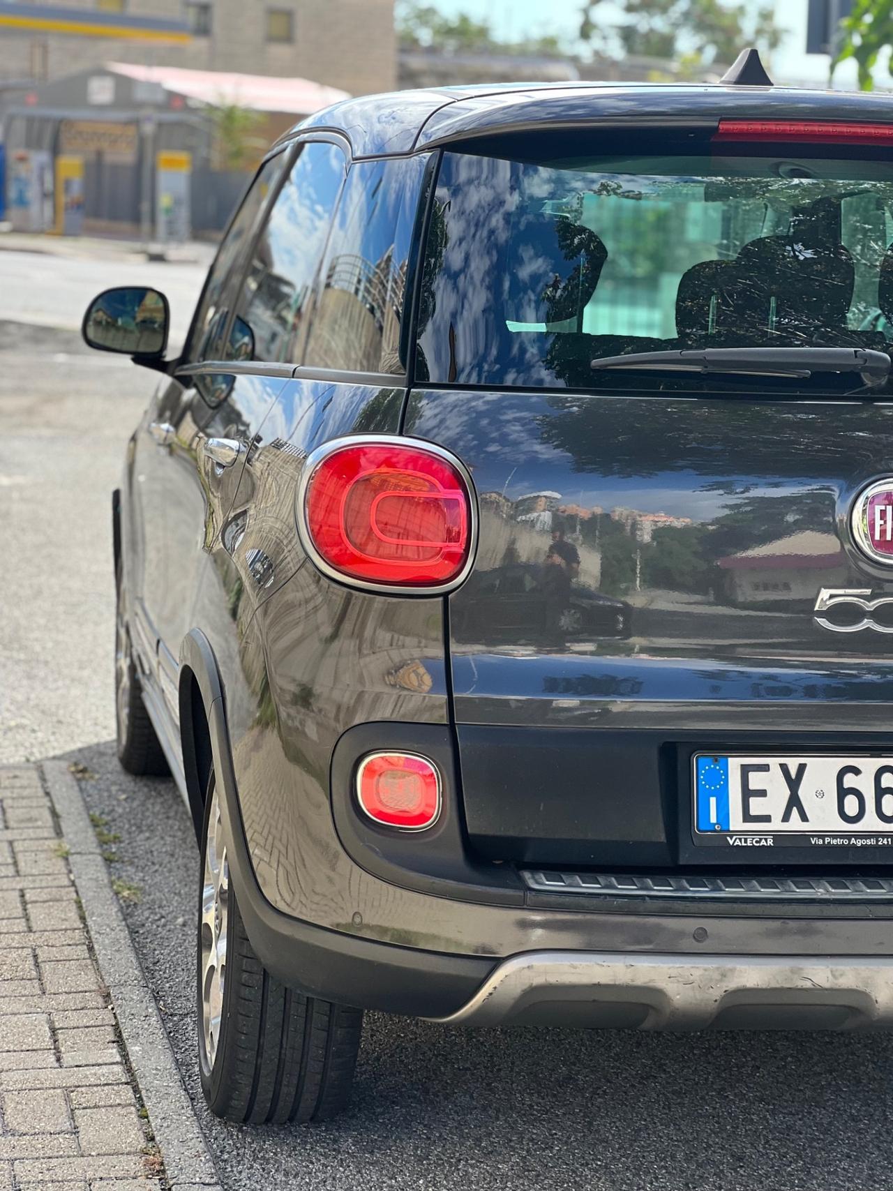 Fiat 500L 1.6 Multijet 120 CV Trekking Carozz da rivedere