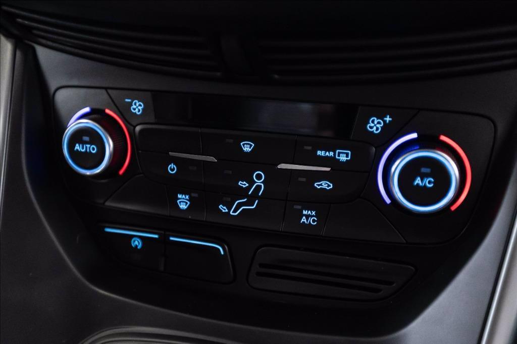 FORD Kuga 2.0 tdci Business s&s 2wd 120cv powershift my19.25 del 2020
