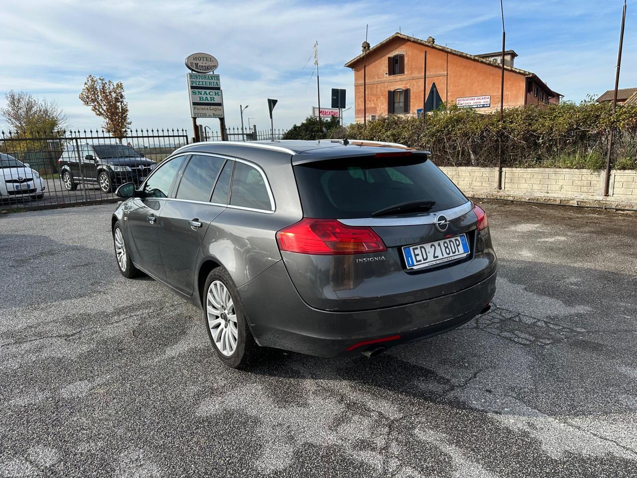 Opel Insignia 2.0 Turbo Sports Tourer aut. Cosmo