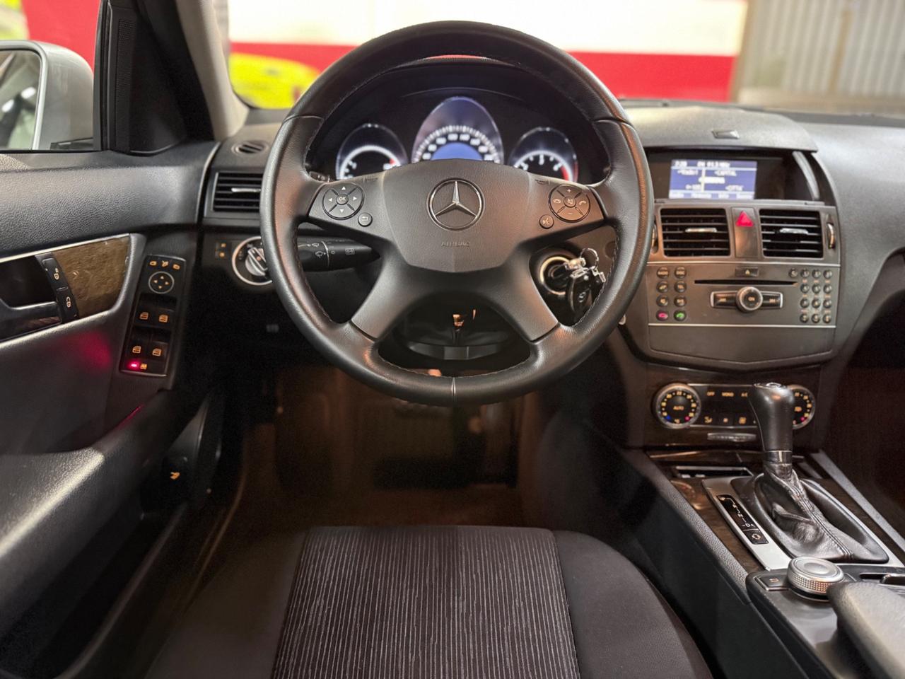 Mercedes-benz C 200 CDI BlueEFFICIENCY Avantgarde