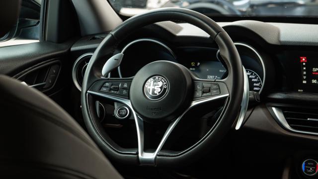ALFA ROMEO Stelvio 2.2 210 CV AT8 Q4 Executive