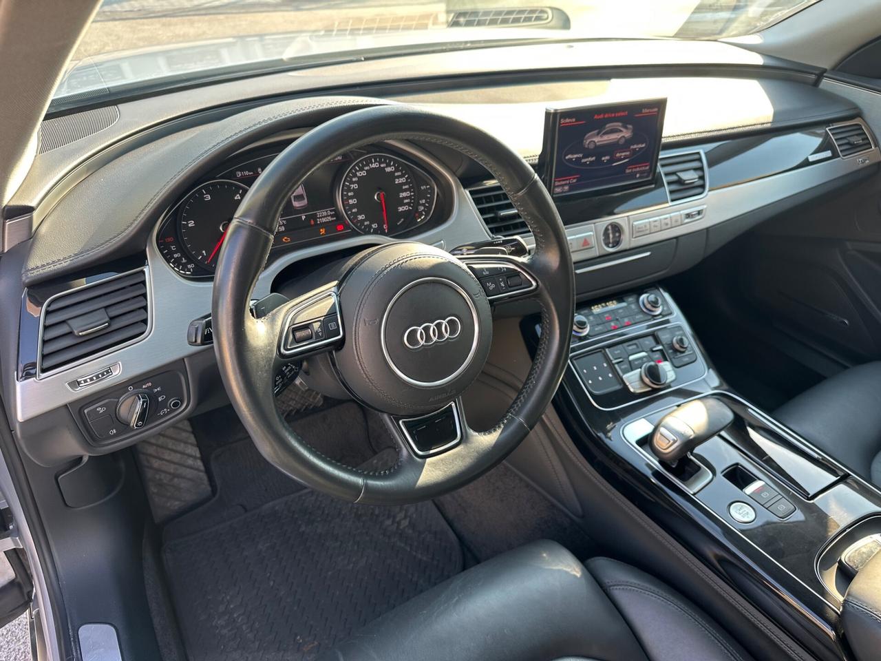 Audi A8 3.0 TDI 262 CV quattro tiptronic
