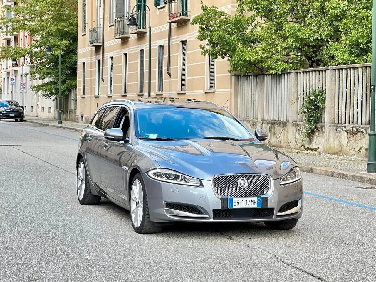 Jaguar XF Sportbrake 3.0 D V6 Premium Luxury