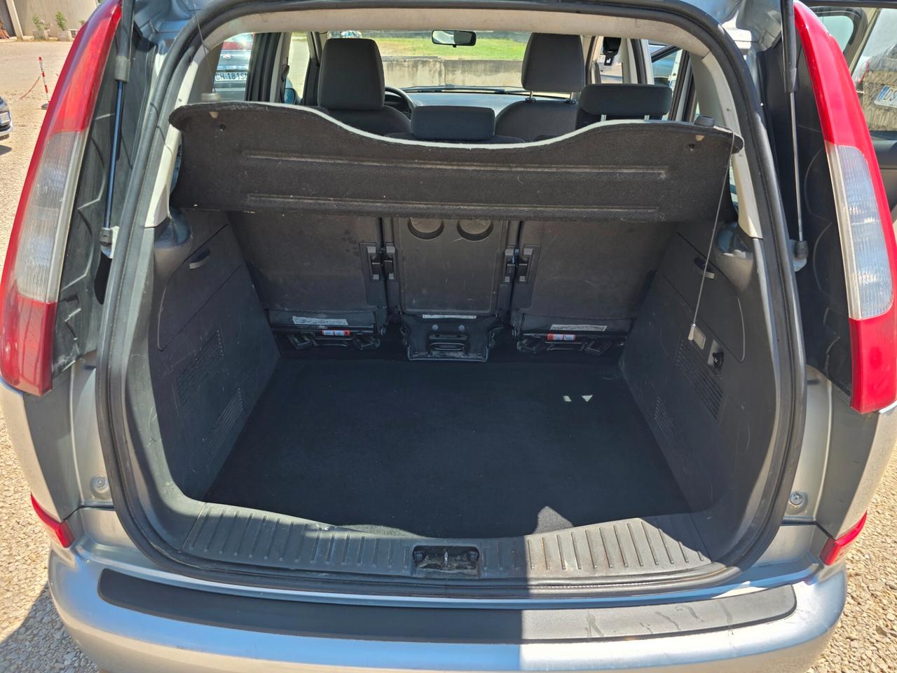 Ford Focus C-Max 1.6 TDCi (110CV)