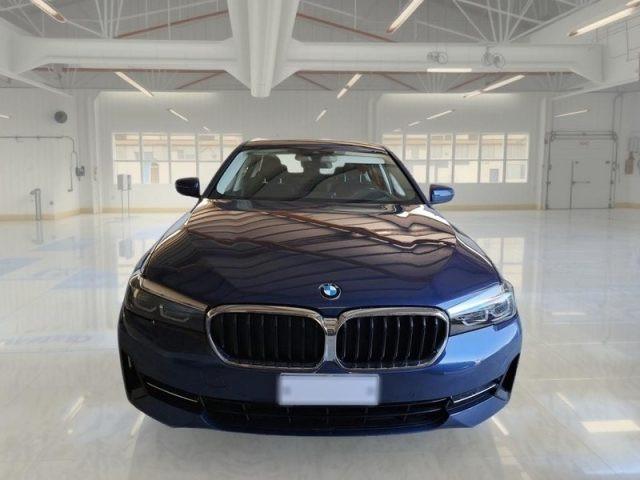 BMW 520 d 48V Business