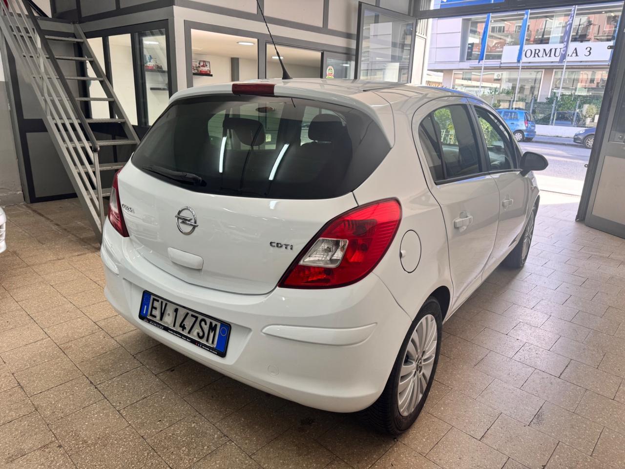 Opel Corsa 1.3 CDTi 75 Cv 5 Porte Sport - 10/2014