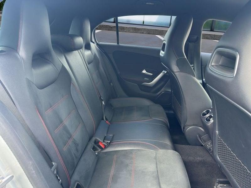 Mercedes-Benz Classe A A 180 d Automatic Premium