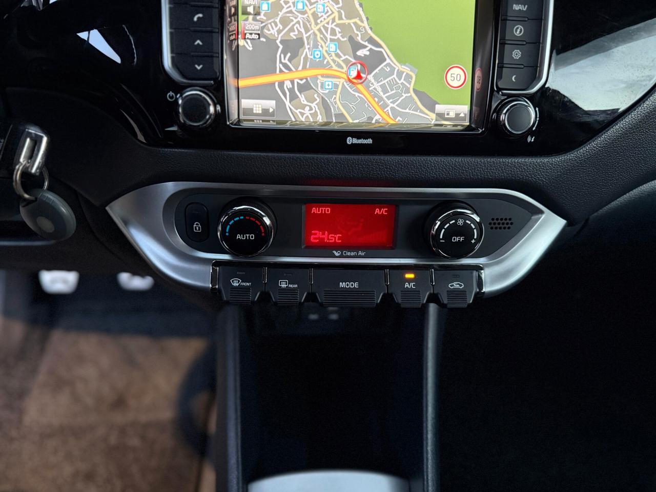 Kia Rio 1.1 CRDi 75 CV S&S High Tech