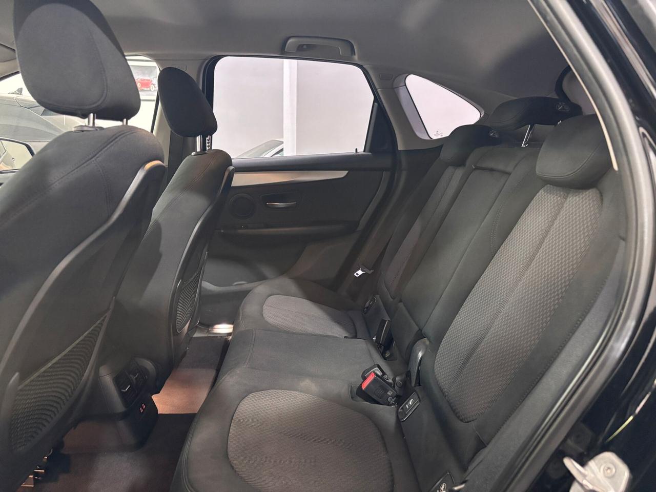 BMW 216D ACTIVE TOURER LED-CLIMA-RETRO