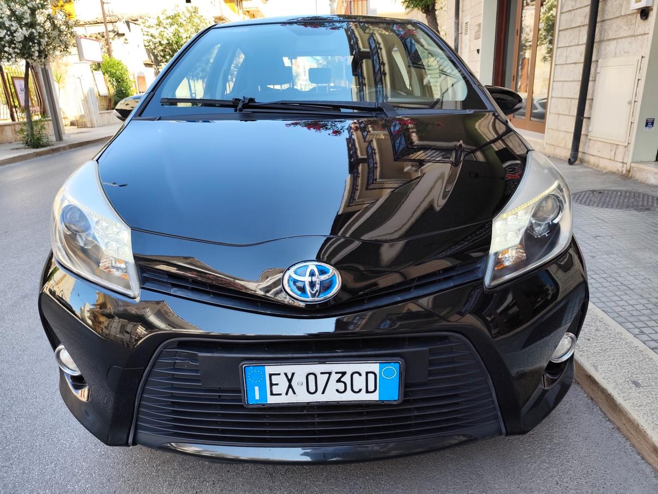 Toyota Yaris 1.5 Hybrid 75CV Lounge PERFETTA