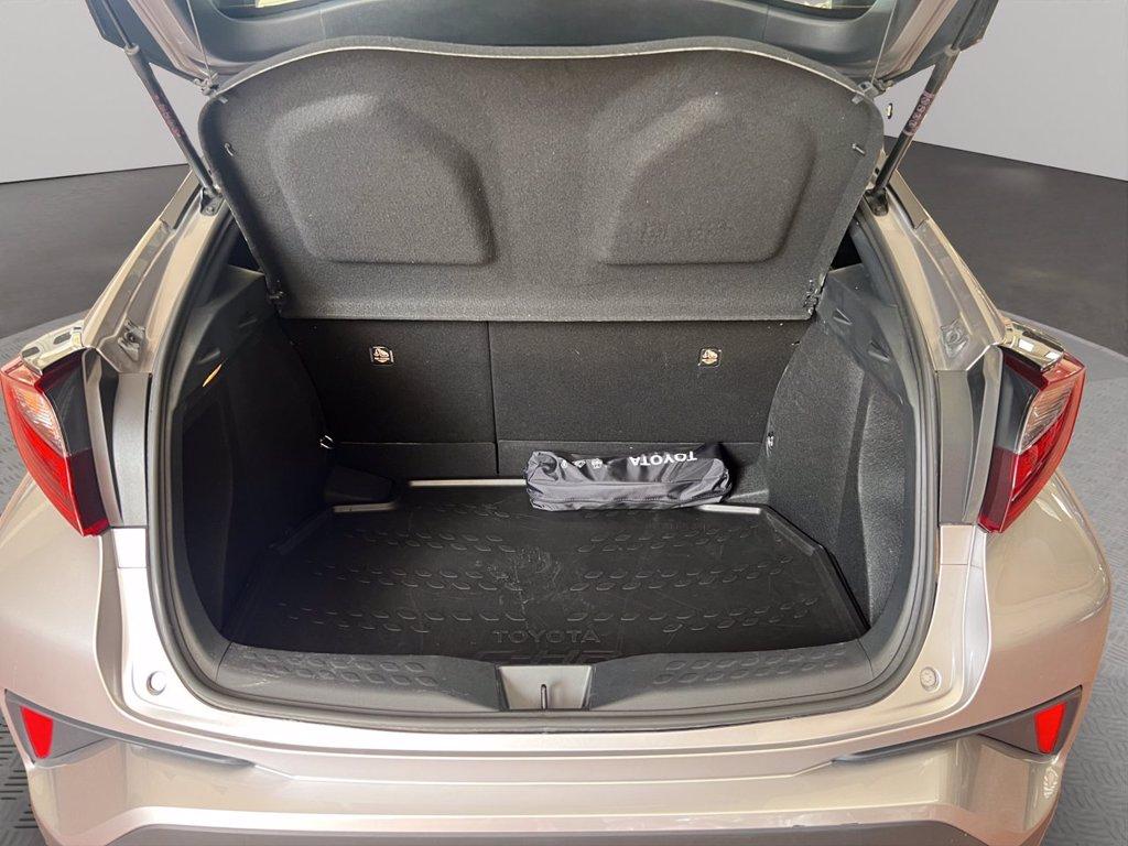 TOYOTA C-hr 1.8h business e-cvt del 2021