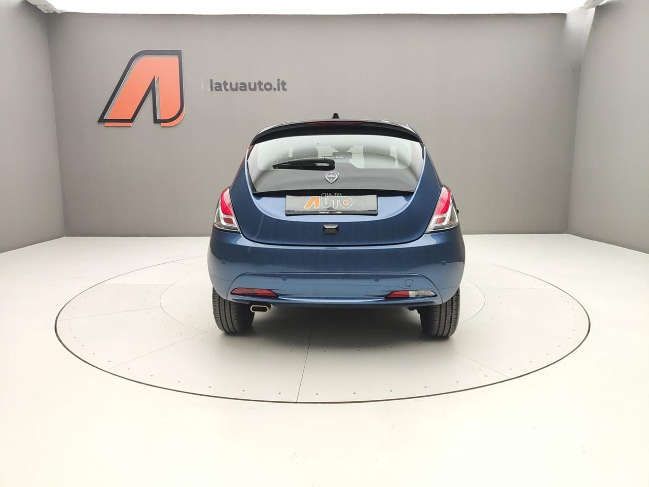 LANCIA Ypsilon III 2021 1.0 70CV HYBRID PLATINO