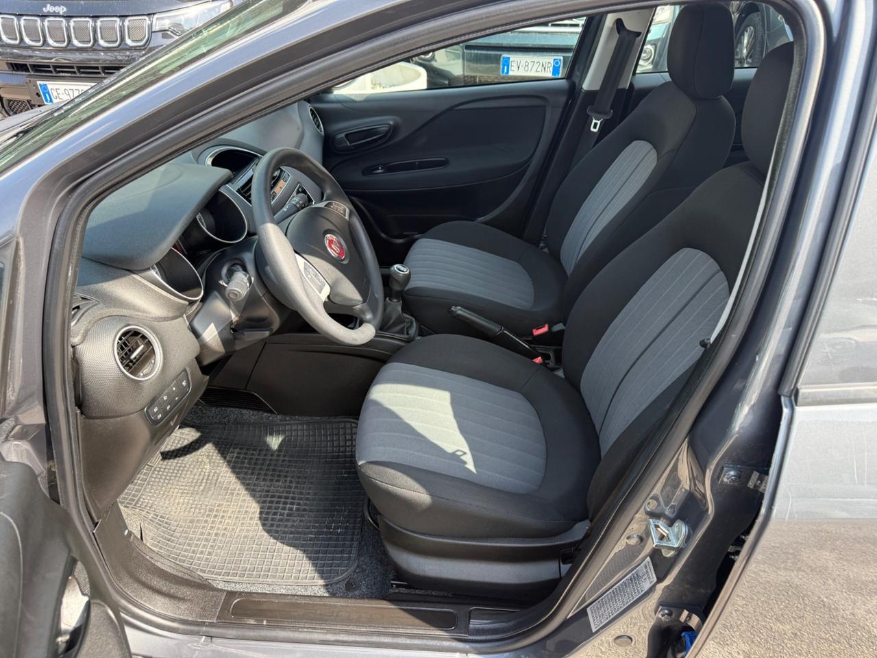 Fiat Punto 1.3 MJT II S&S 95 CV 5 porte Street Navi