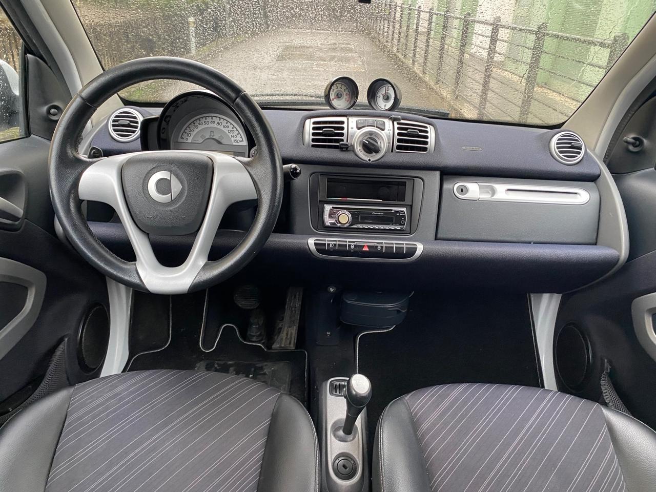 Smart ForTwo 1000 52 kW MHD coupé passion