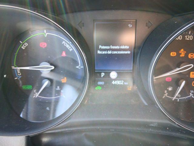 TOYOTA C-HR 2.0 Hybrid E-CVT