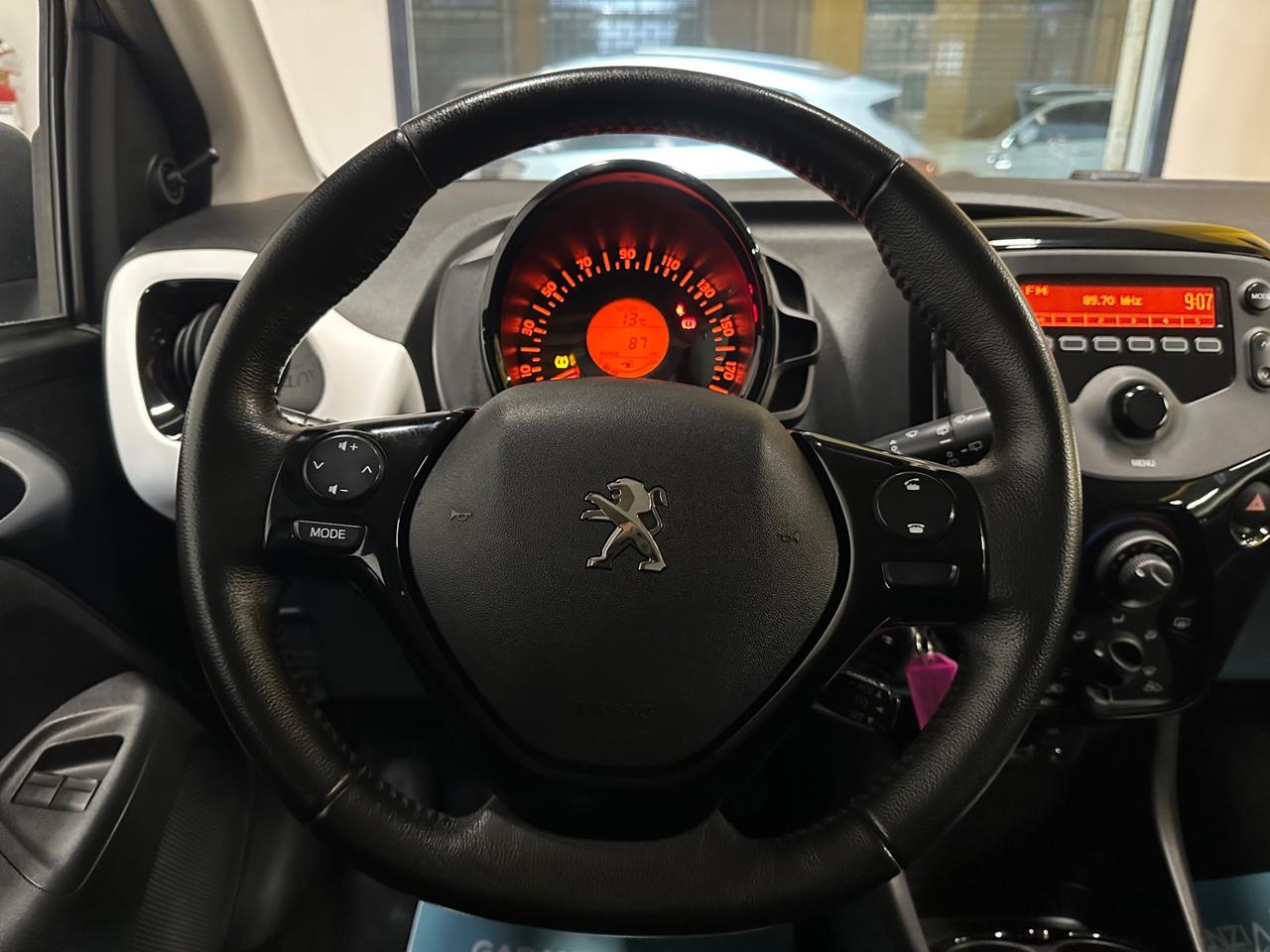 Peugeot 108 VTi 68 5 porte Allure