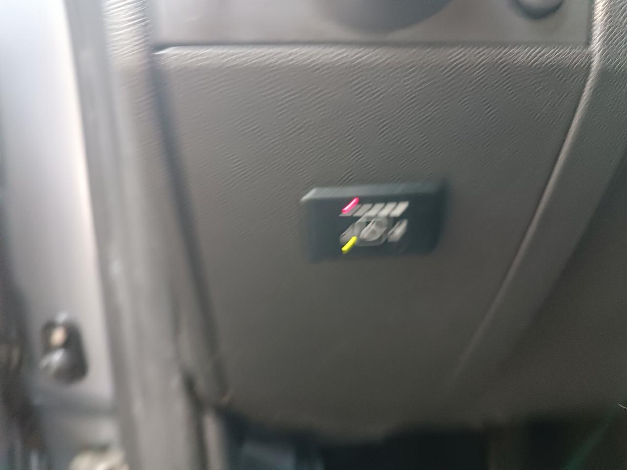 Meriva 1.400CC MODELLO Cosmo BENZINA/GPL