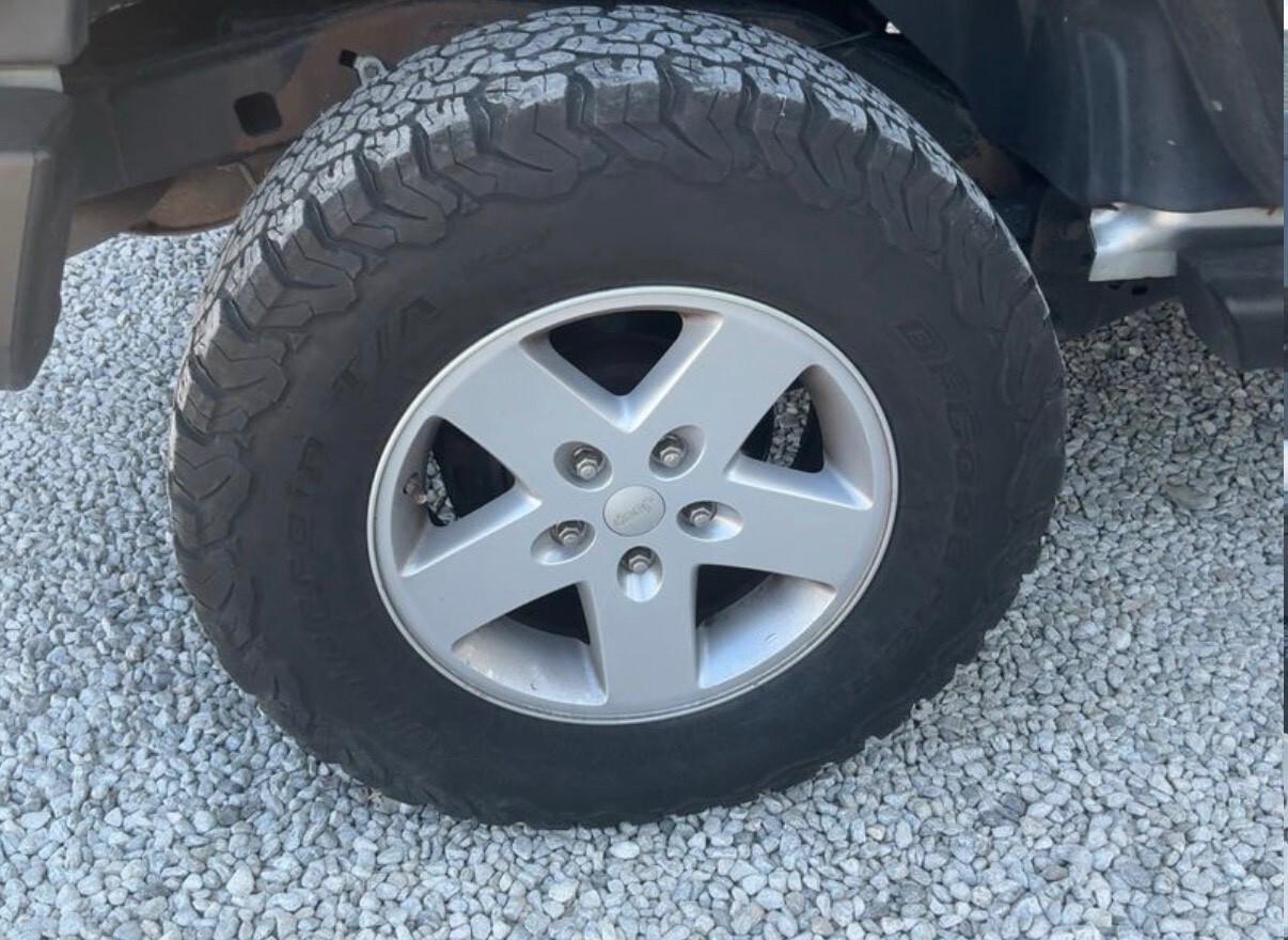 Jeep Wrangler Unlimited 2.8 CRD sahara Auto GARANZIA