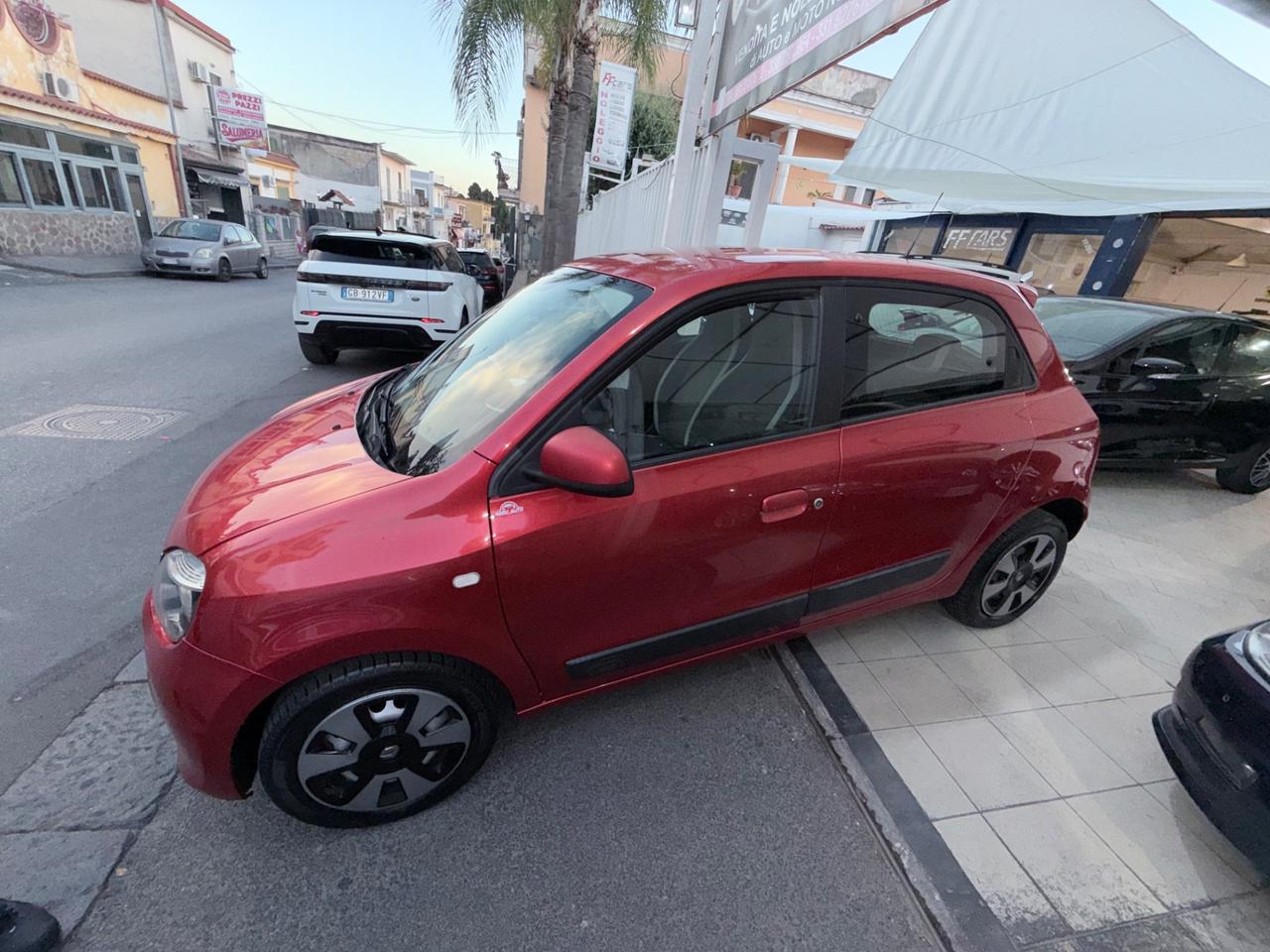 Renault Twingo TCe 90 CV EDC Sport