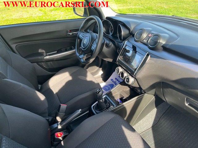 SUZUKI Swift 1.2 Hybrid Top