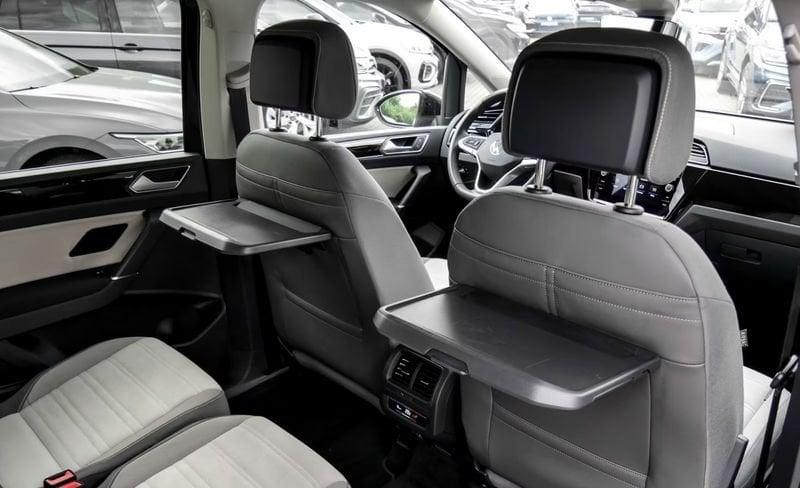 Volkswagen Touran Touran 2.0 TDI 150 CV SCR DSG Highline Camera 17" LED Cockpit Pro