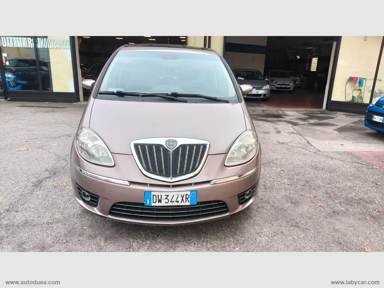 LANCIA Musa 1.4 16V Platino