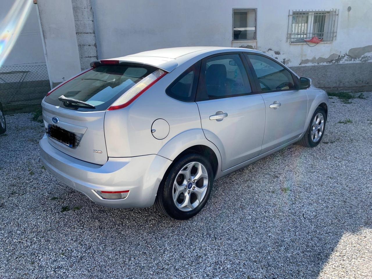 Ford Focus 1.6 TDCi (110CV) 5p. Tit. DPF