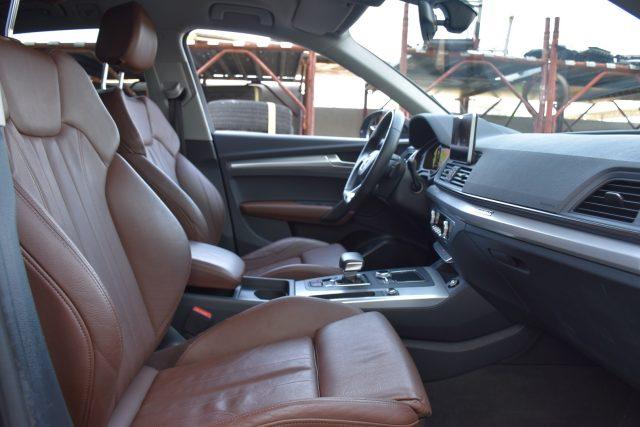 AUDI Q5 40 TDI quattro S tronic Business Sport *COCKPIT*