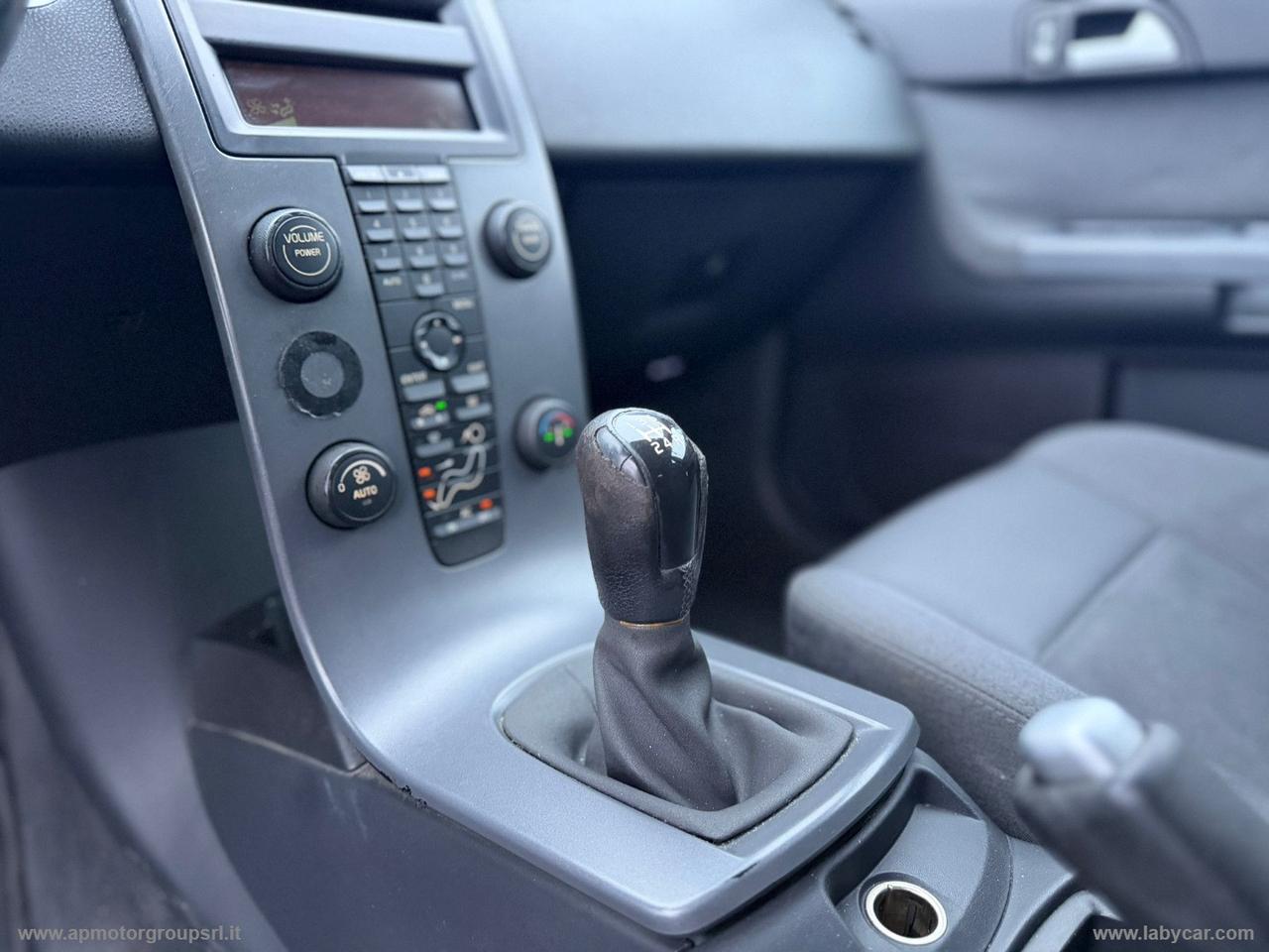 VOLVO V50 1.6 CAT Summum