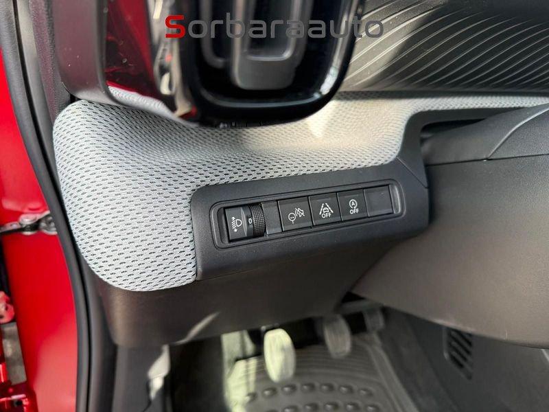 Citroën C3 PureTech 100 S&S Plus.