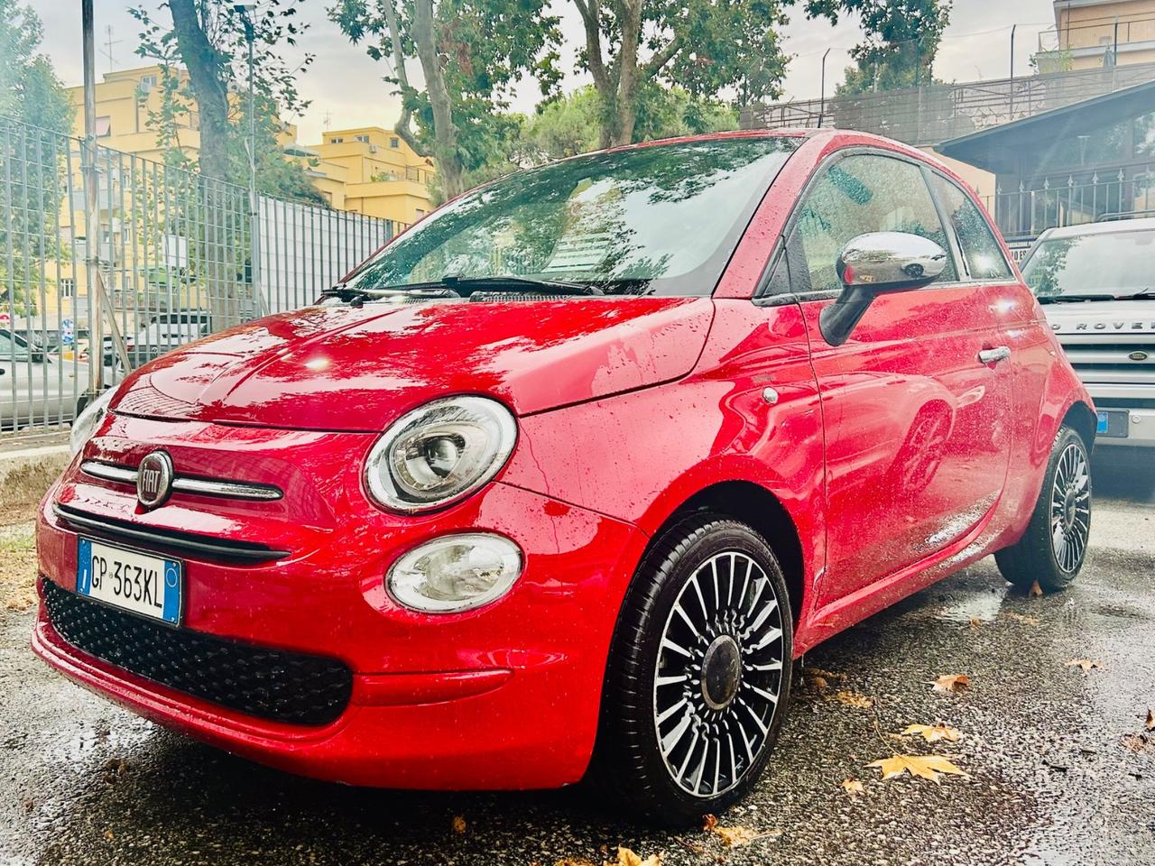 Fiat 500 1.0 Hybrid Red