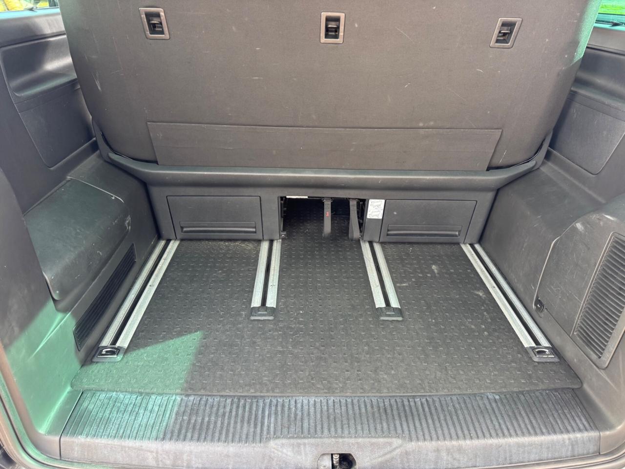 Volkswagen Multivan 2.0 TDI 150CV 7 POSTI IVA ESPOSTA