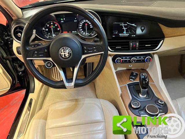 ALFA ROMEO Giulia 2.2 JTD 180 CV AT8 Super GARANZIA - DISTR - BOLLO