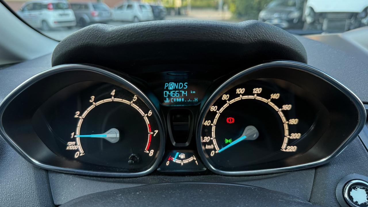 Ford Fiesta 1.0 EcoBoost 100CV 5 porte Powershift Titanium