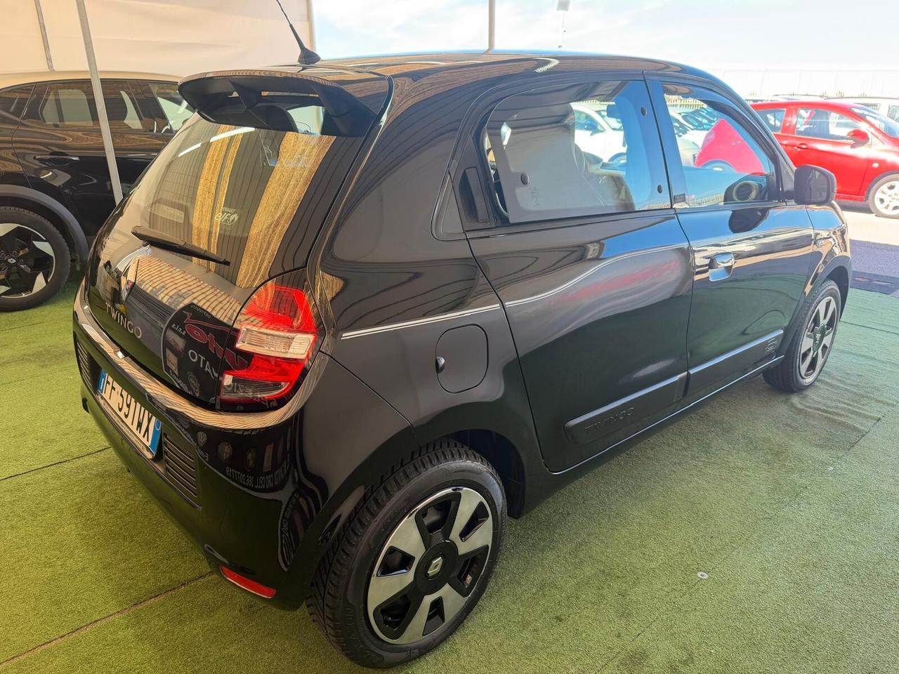 RENAULT TWINGO 1.0 BENZINA 70CV AUTOMATICA