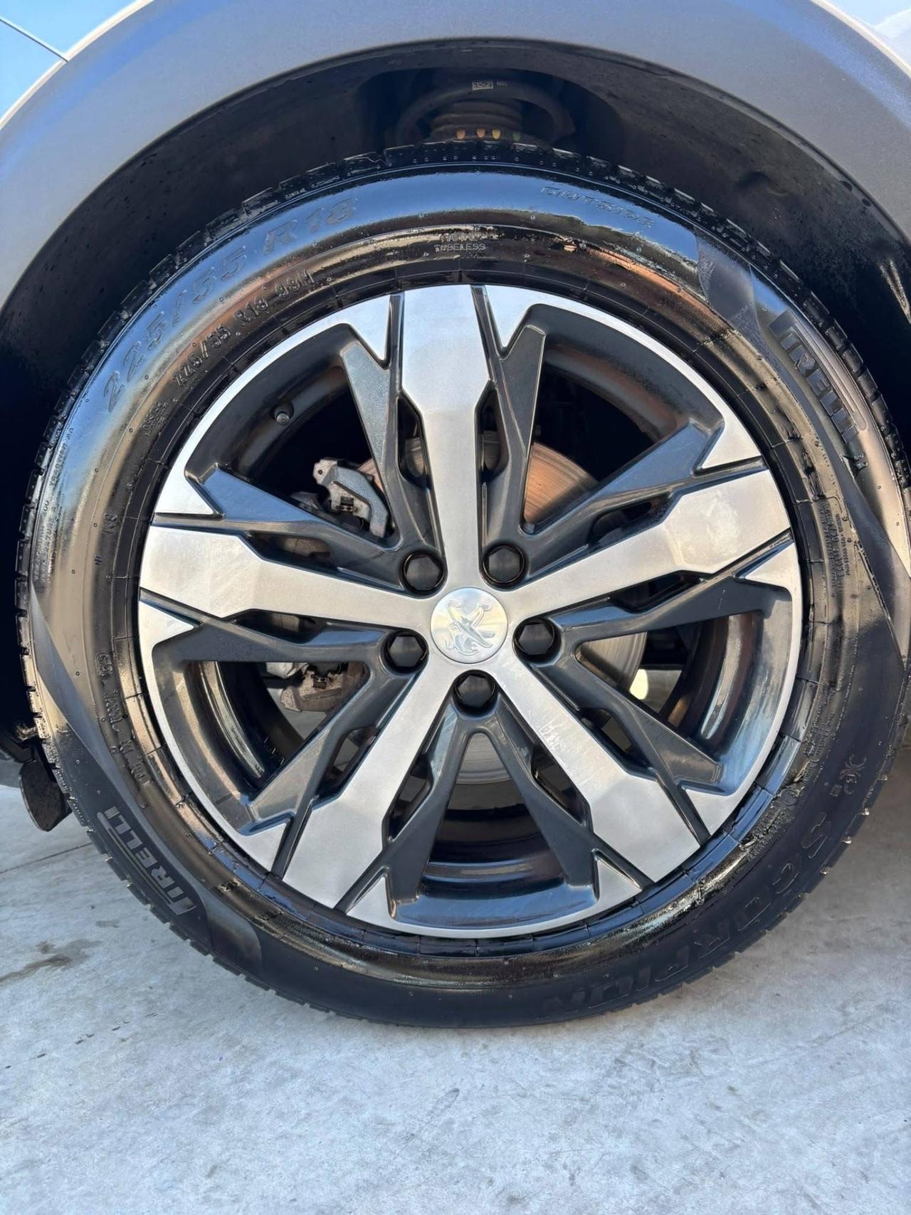 Peugeot 3008 BlueHDi 130 S&S Allure