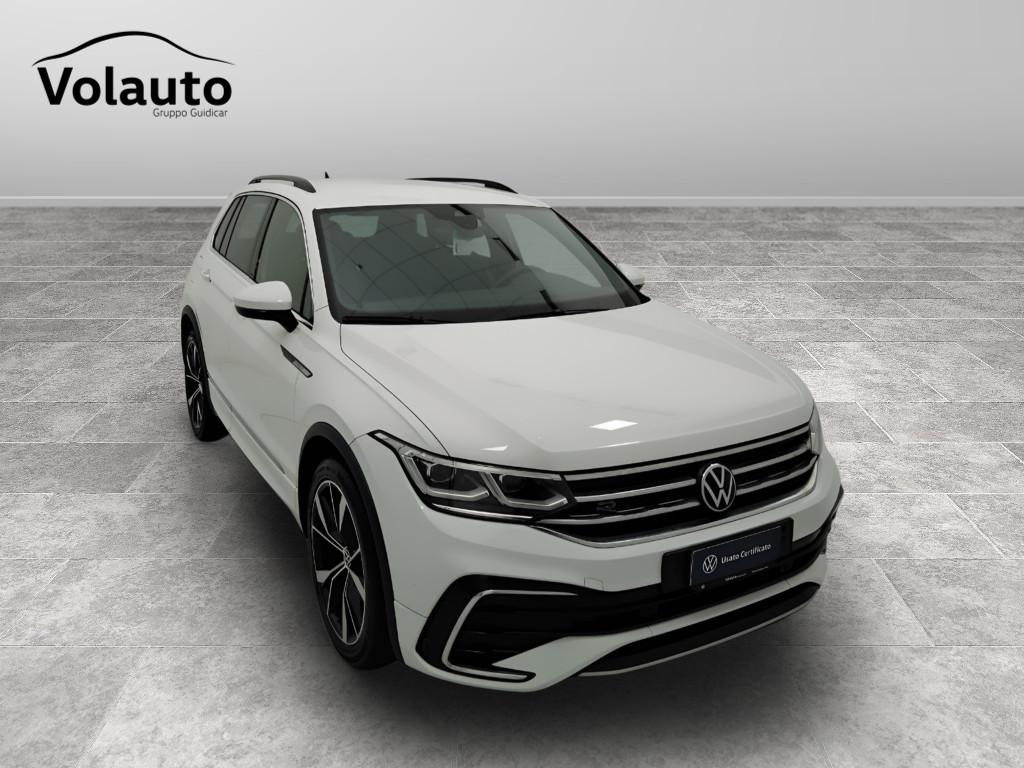 VOLKSWAGEN Tiguan II 2021 - Tiguan 1.5 tsi R-Line 150cv dsg