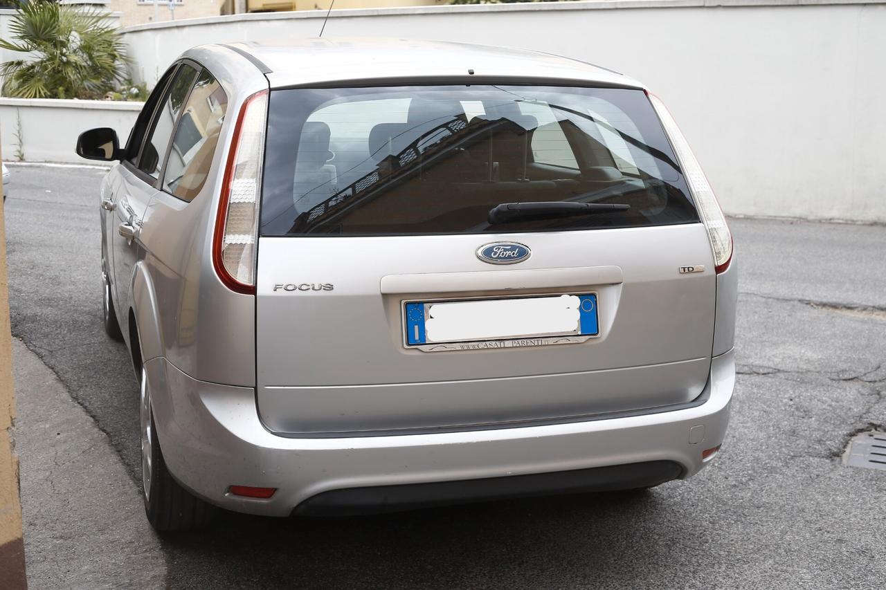 Ford Focus 1.6 TDCi (110CV) 5p. Tit. DPF
