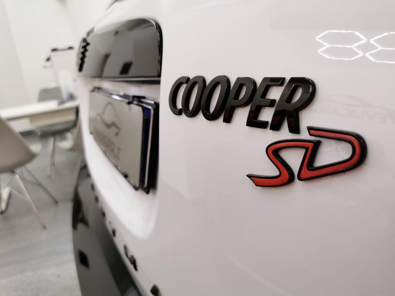 MINI 2.0 Cooper SD Countryman ALL4 Automatica