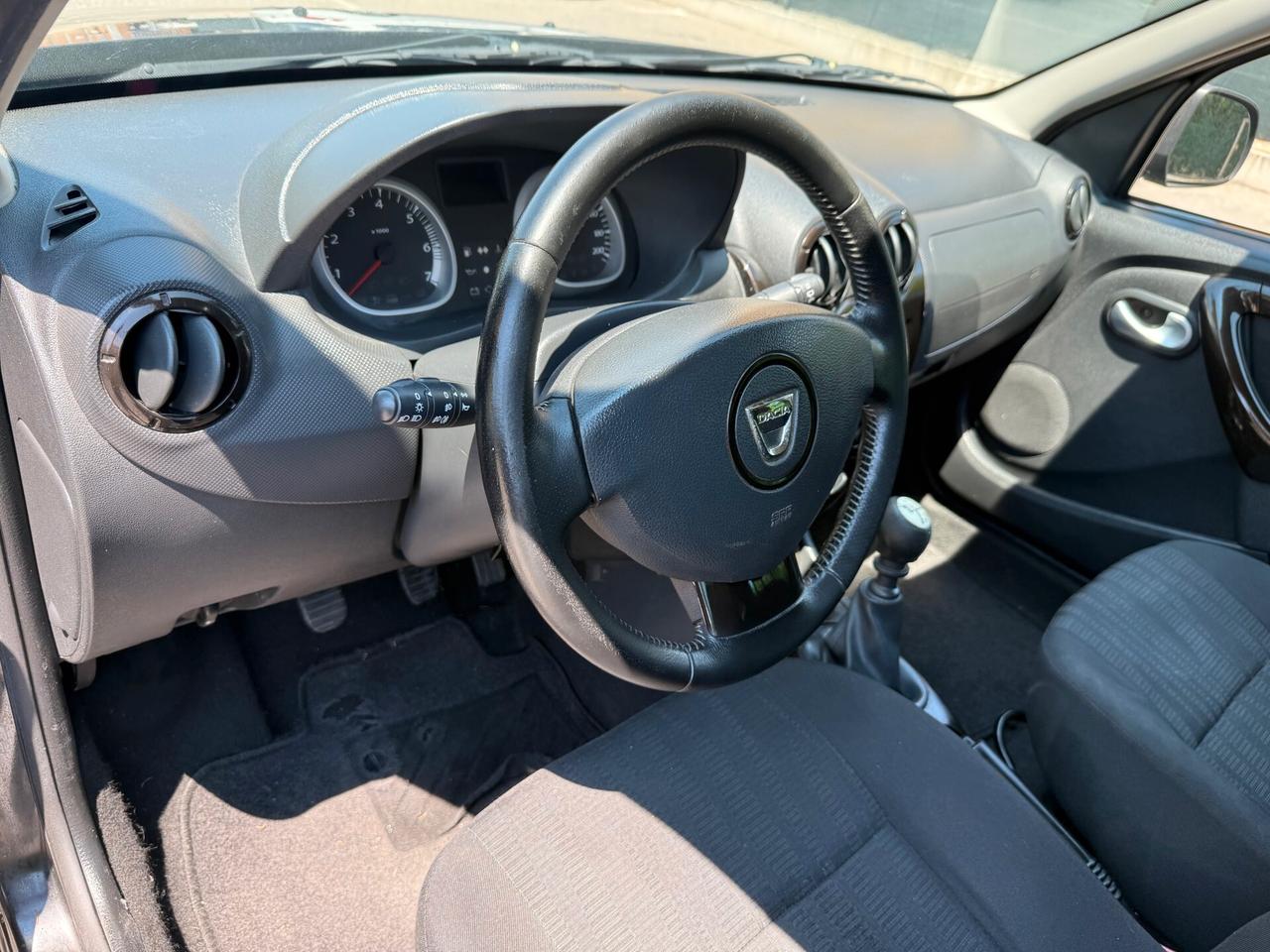 Dacia Duster 1.5 dci - 12 MESI DI GARANZIA -