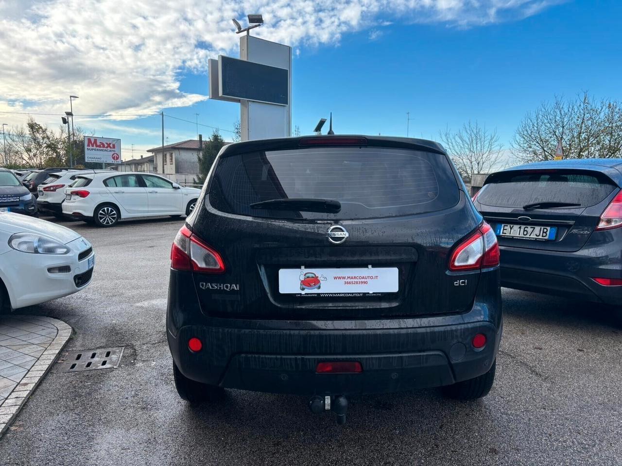 Nissan Qashqai 1.5 Diesel Gancio Traino Neopatentati