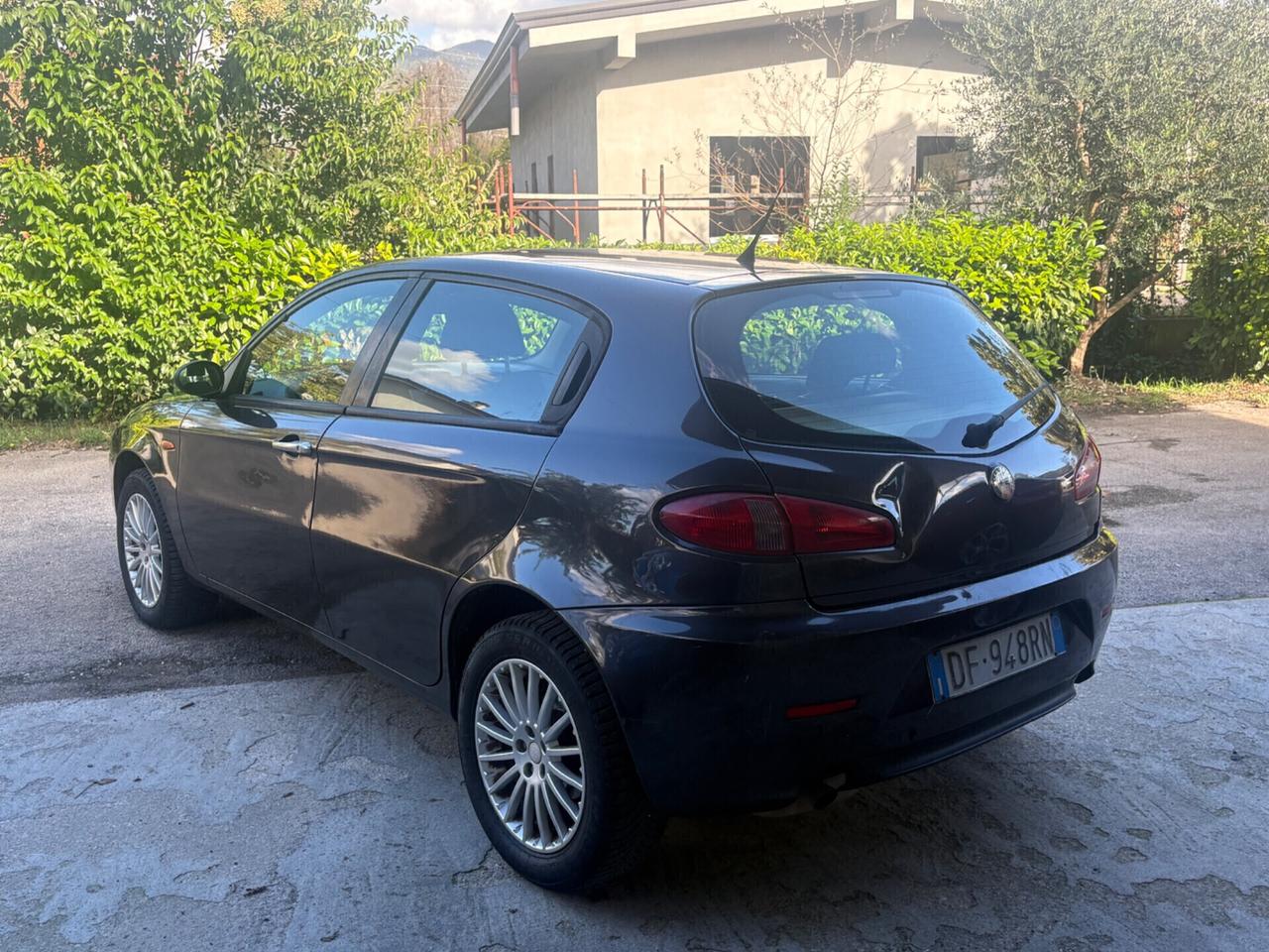 Alfa Romeo 147 1.9 JTD M-JET 16V 5 porte Dist.