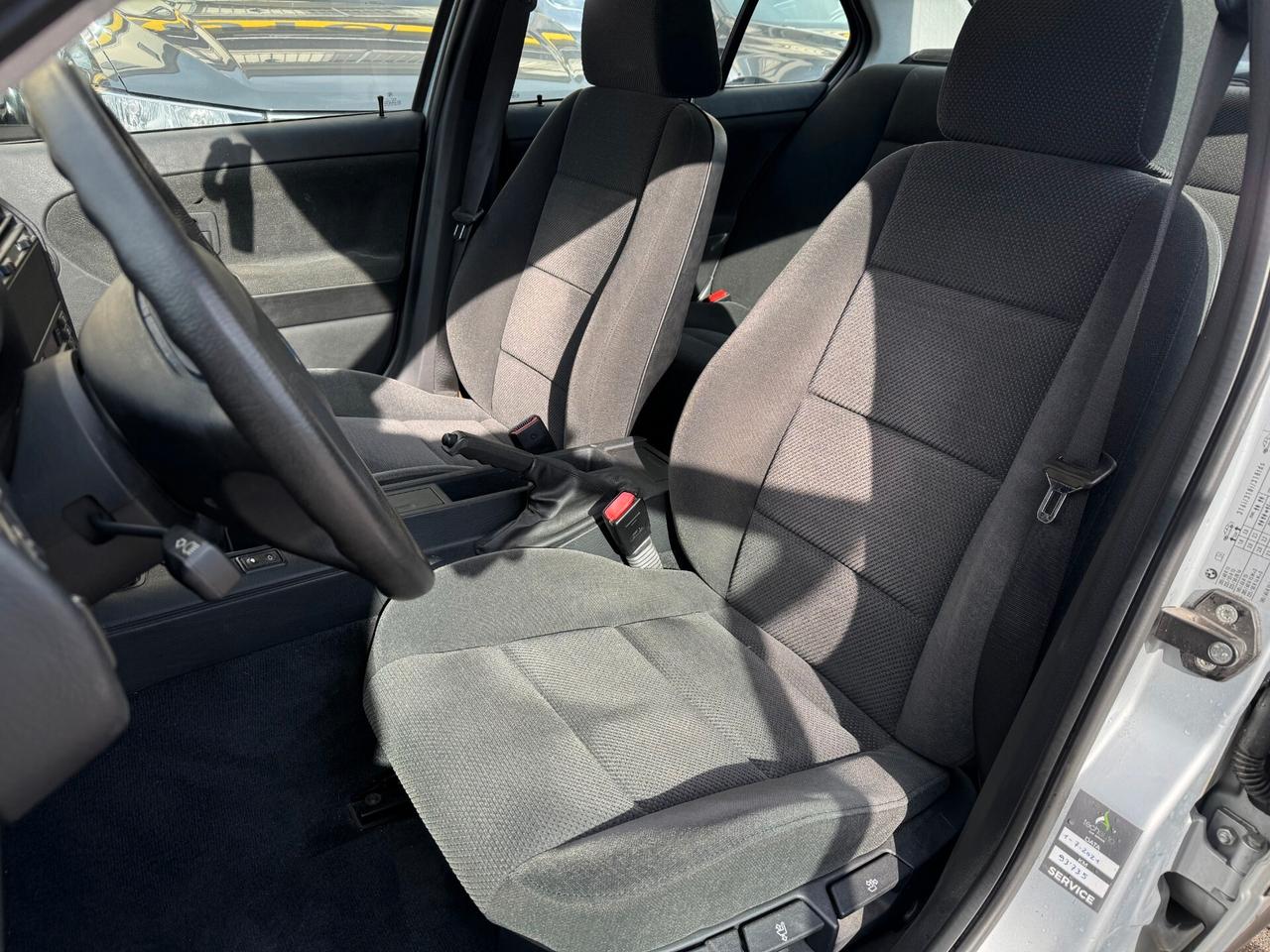 BME 318i Serie 3 E36 UNICOPROPRIETARIO MANUALE