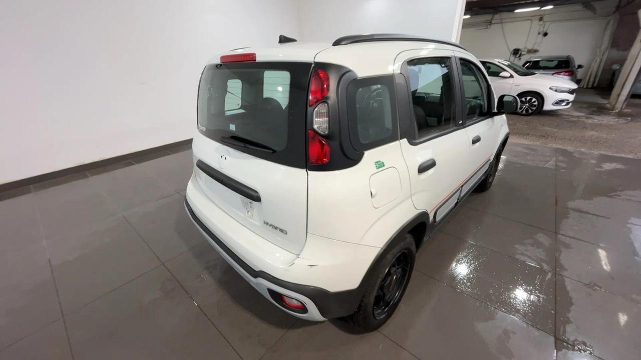 Fiat Panda 1.0 FireFly S&S Hybrid Garmin