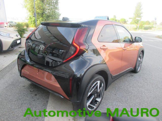 TOYOTA Aygo X 1.5 Hybrid 115 CV 5 porte Premium - NEOPATENTATI