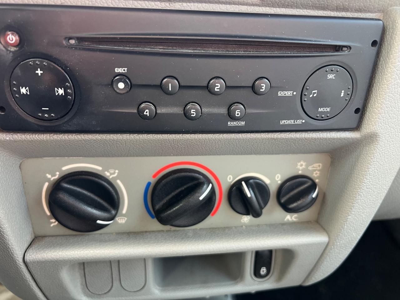 Renault Kangoo 1.2 16V 5p. Luxe