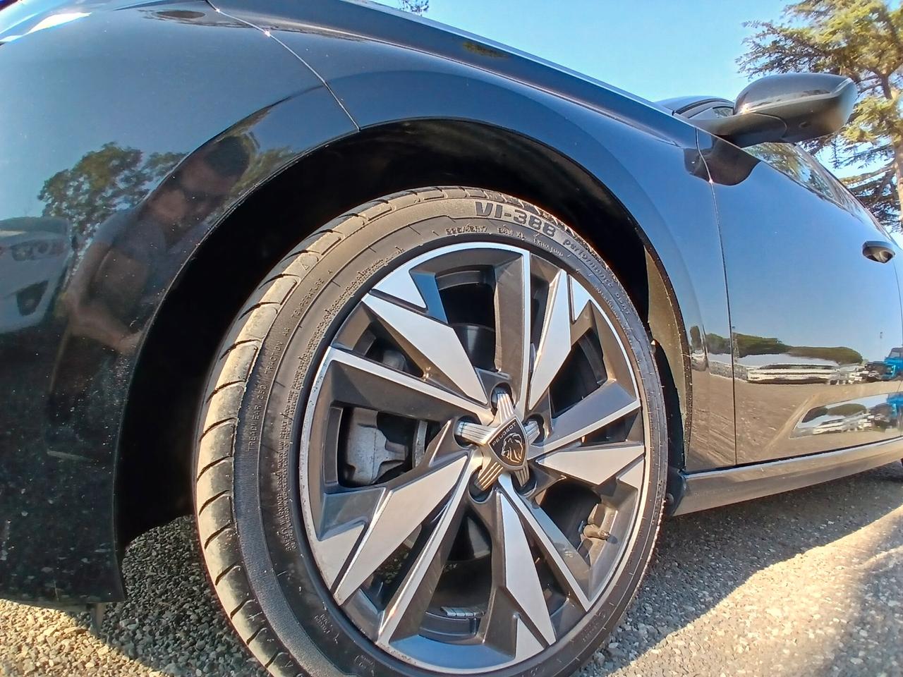 Peugeot 5008 BlueHDi 130 Allure