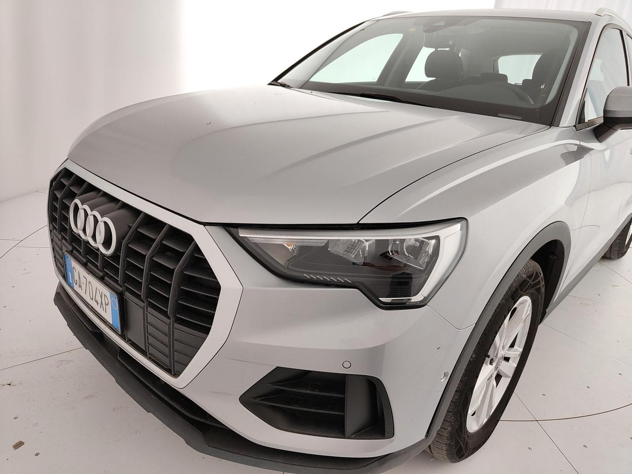 Audi Q3 35 TDI quattro Business