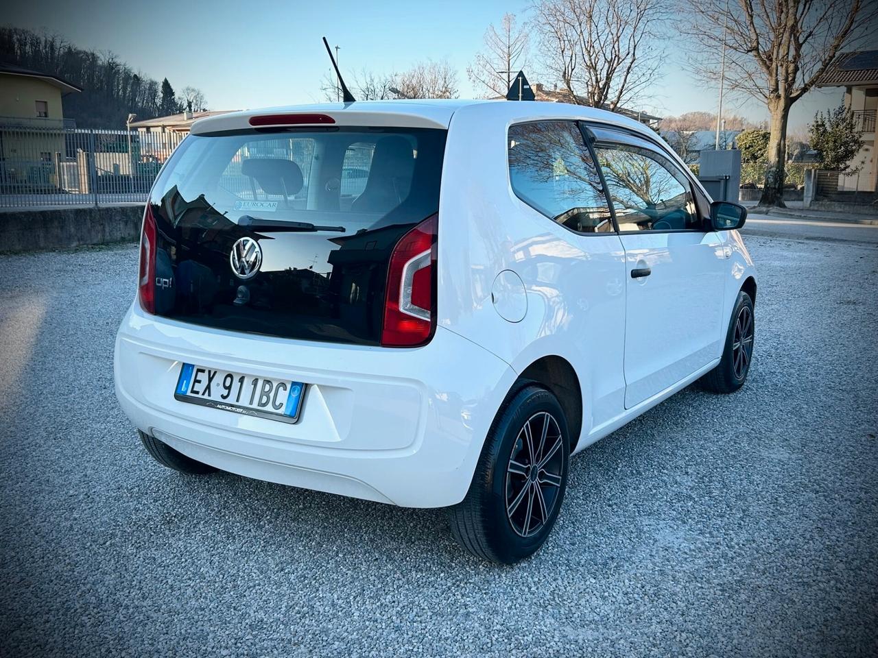Volkswagen up! 1.0 3p. take-NEOPATENTATI