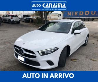 MERCEDES - BENZ A 180 AUTOMATIC - 2020